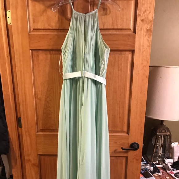 Dress - Picture 3 of 5